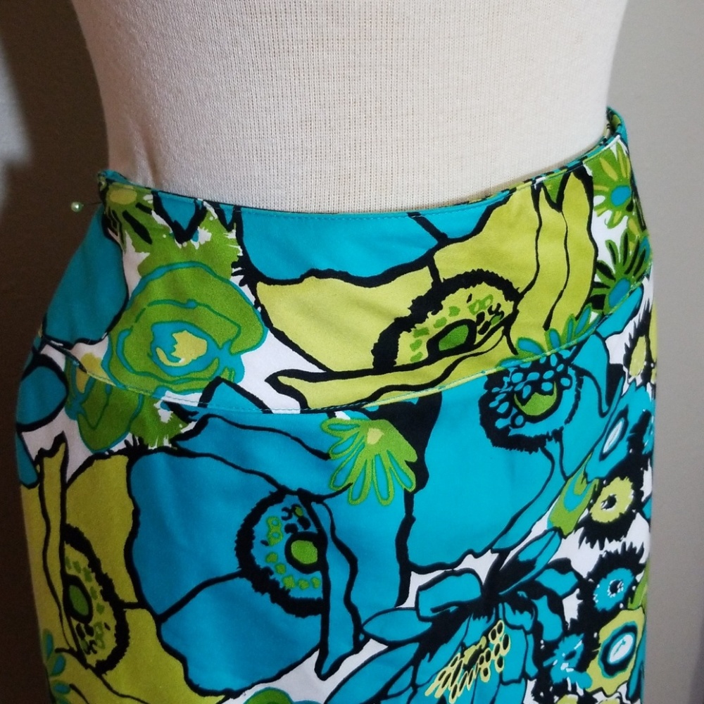 East 5th Skirt - Picture 2 of 7